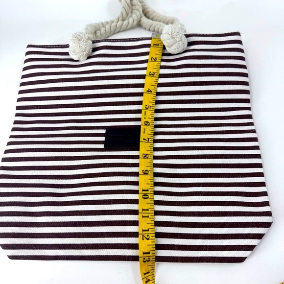 Threaded Pear Striped Tote Bag with Rope Handles - Picture 7 of 8
